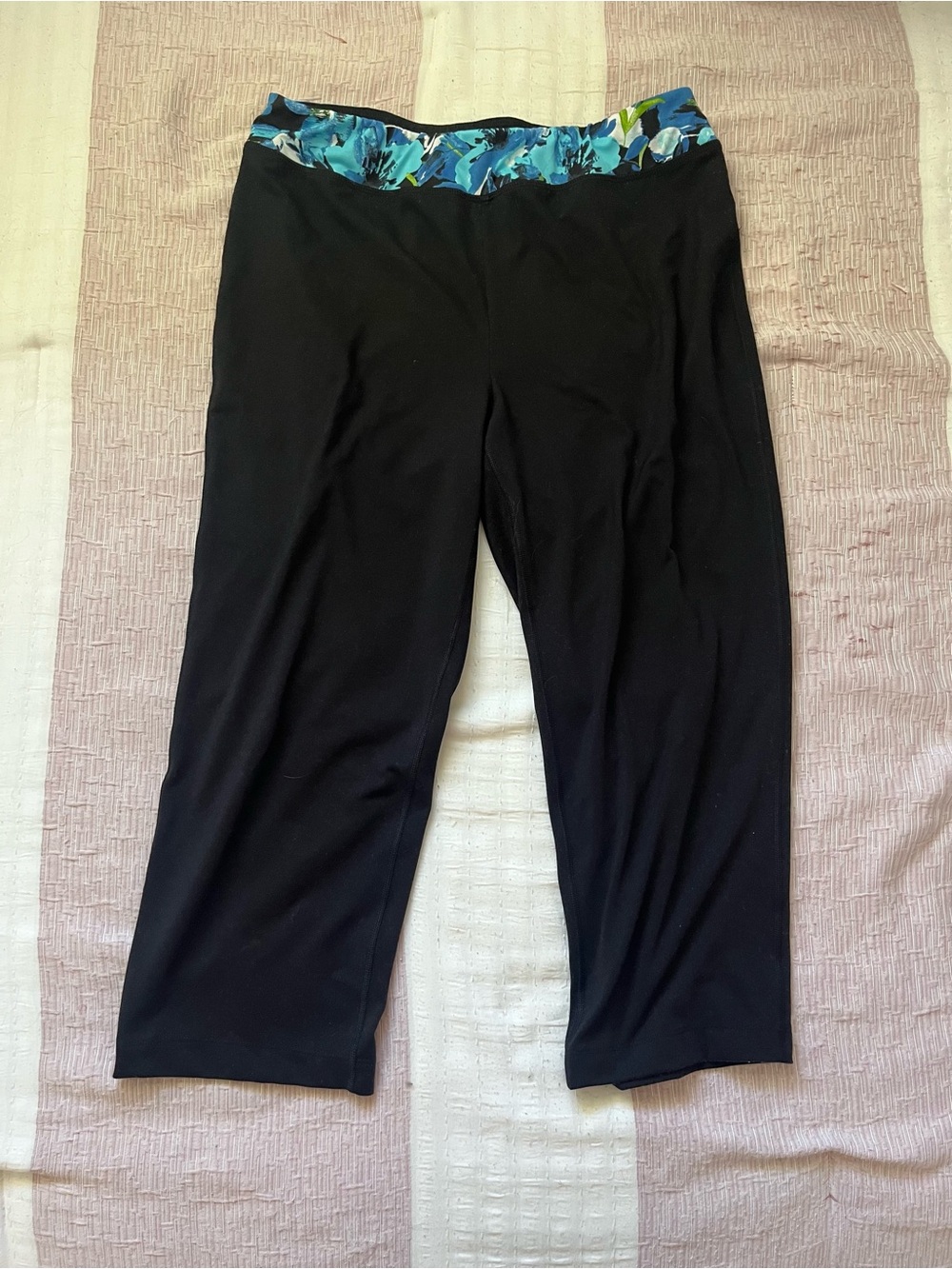 Y2K 2000s Weekends by Chico's Women's Capri Leggings Size 1